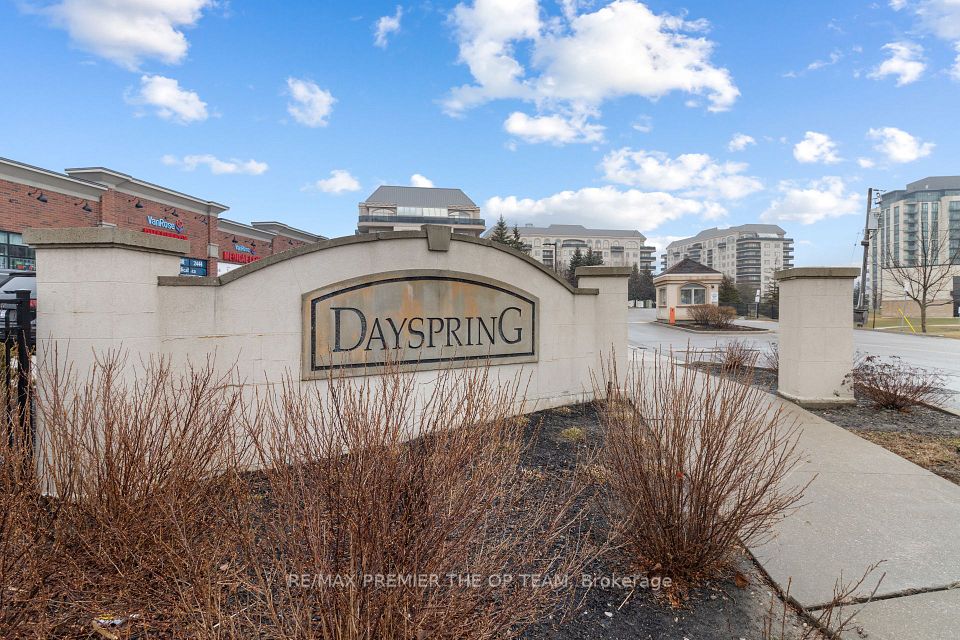 Condo Apartment at 7 Dayspring Circle 403, Brampton, ON L6P 1B8, Brampton
