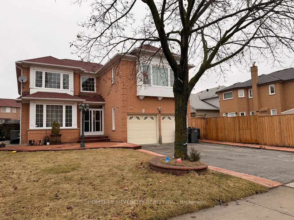 Detached at 5 Blue Oak Avenue, Brampton, ON L6R 1C1, Brampton