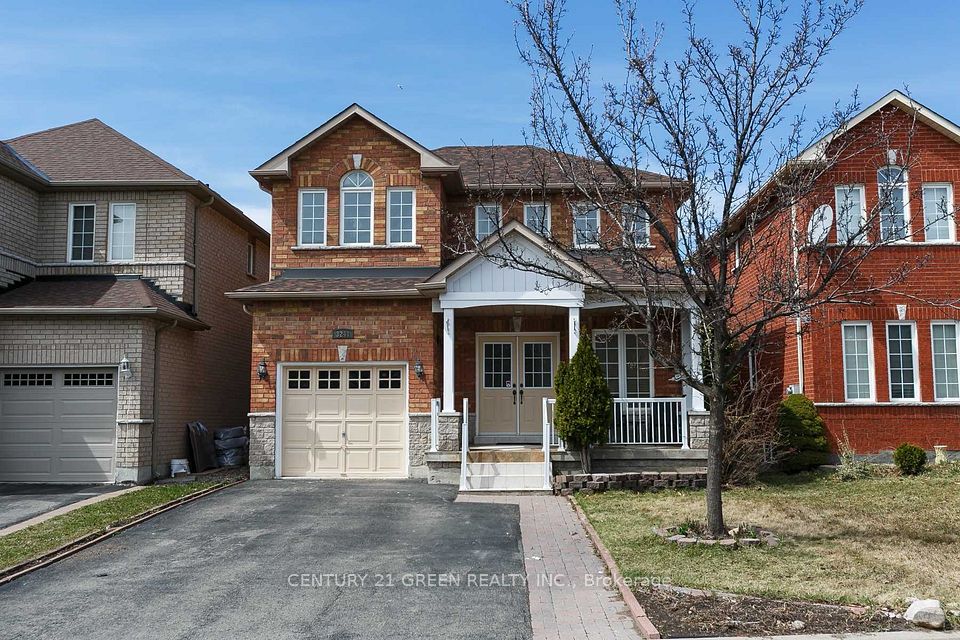 Detached at 3241 Bruzan Crescent UPPER, Mississauga, ON L5N 8E7, Mississauga