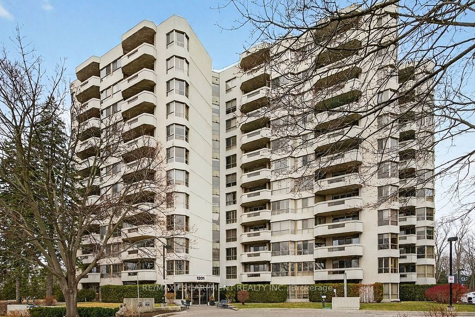 Condo Apartment at 1201 North Shore Boulevard E 1001, Burlington, ON L7S 1Z5, Burlington