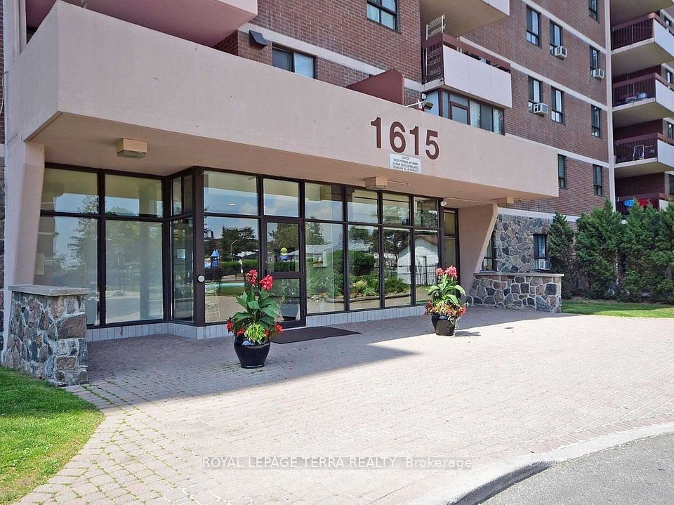 Condo Apartment at 1615 Bloor Street E 305, Mississauga, ON L4X 1S2, Mississauga