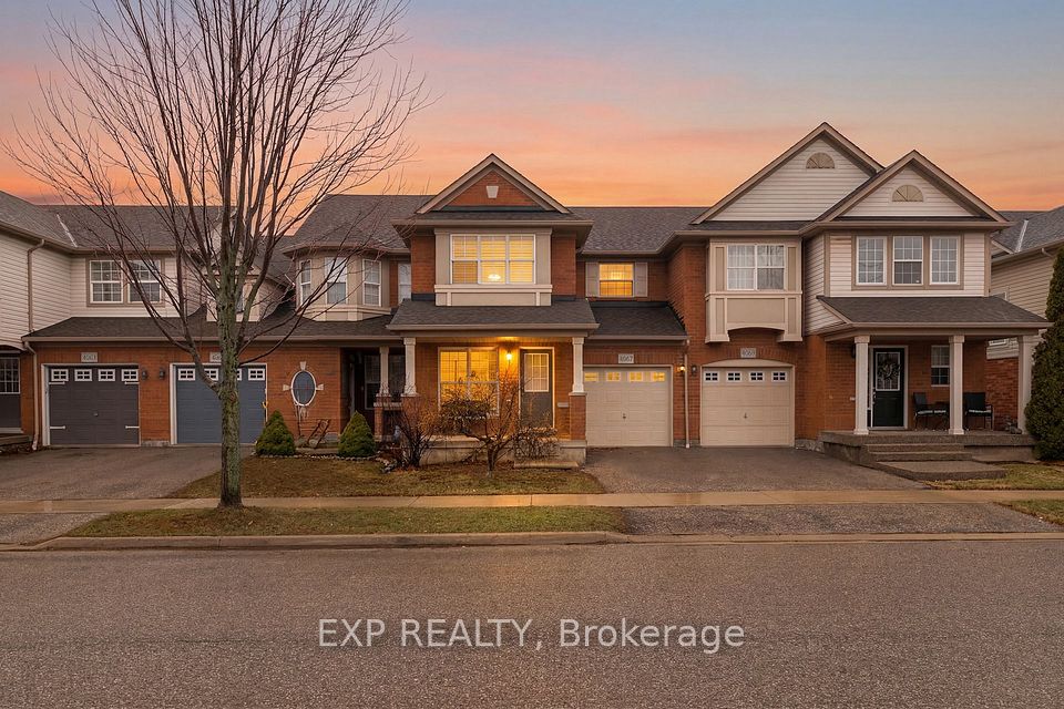 Att/Row/Townhouse at 4067 Donnic Drive, Burlington, ON L7M 0A5, Burlington