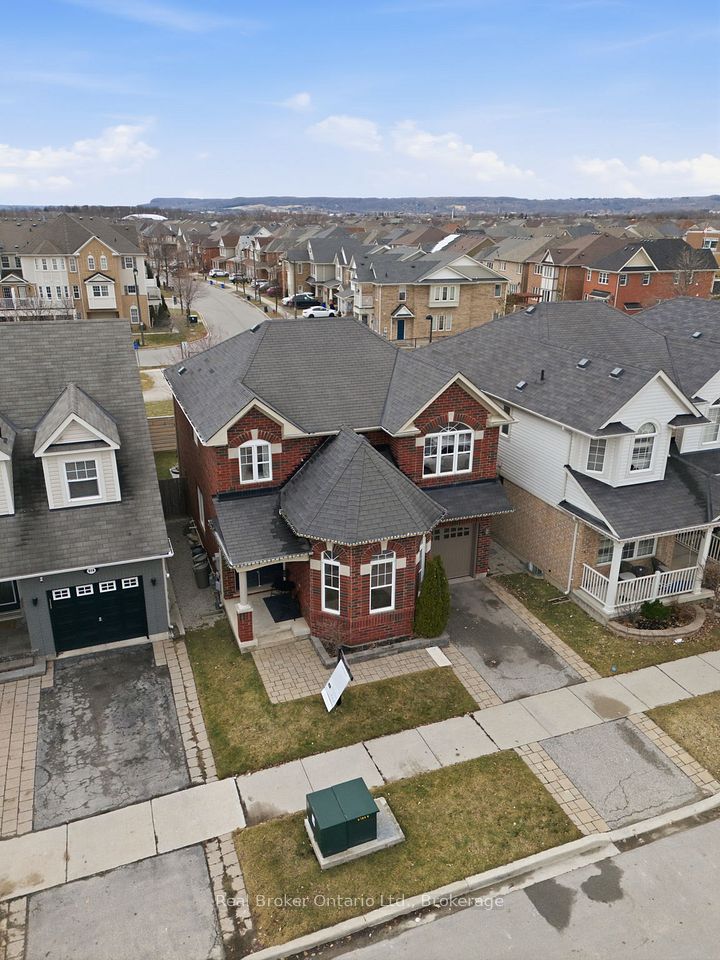 Detached at 910 Vickerman Way, Milton, ON L9T 0K5, Milton