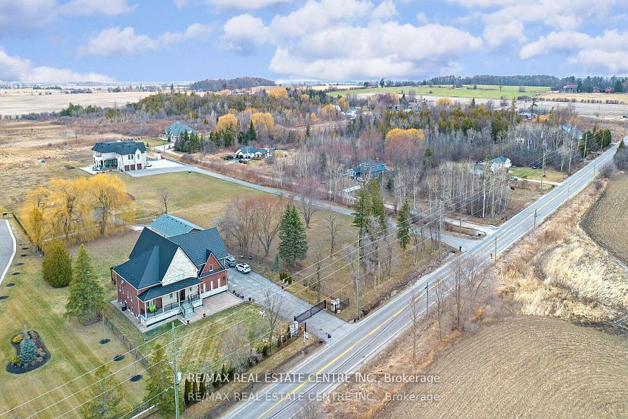 Detached at 14645 5 Side Road, Halton Hills, ON L4G 4S5, Halton Hills