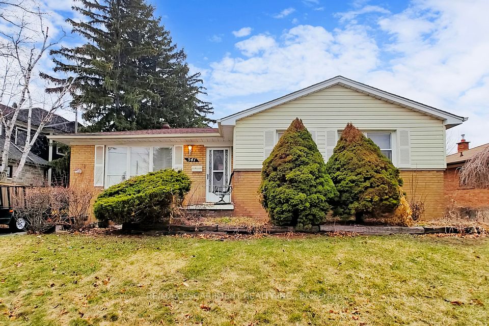 541 WINGROVE Crescent, Oakville, ON L6L 4R7