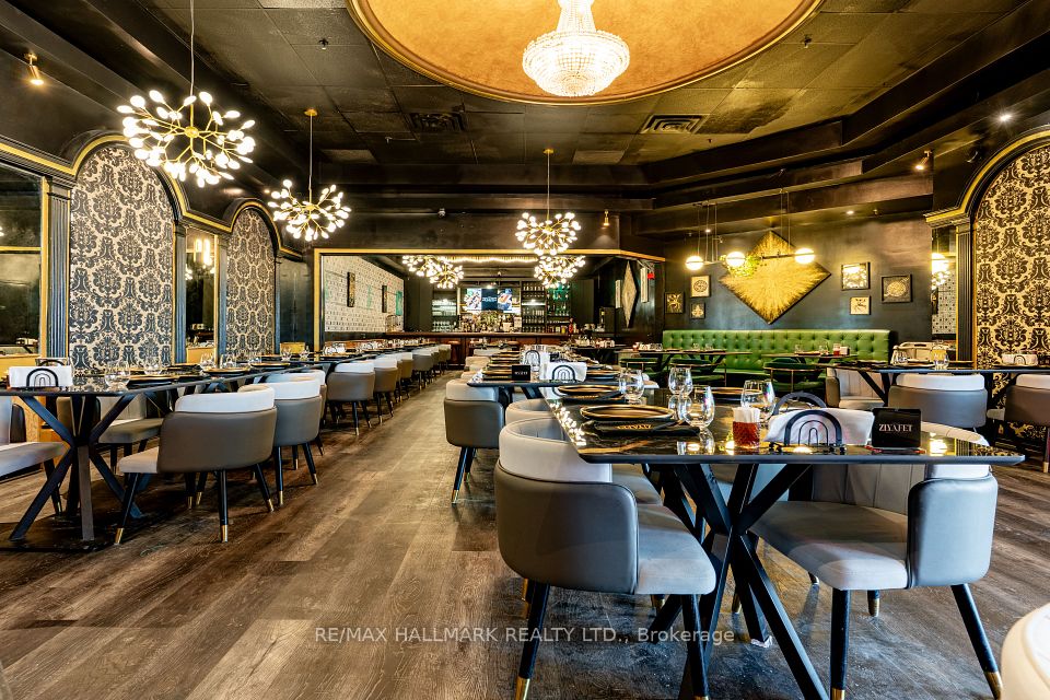 1027 Finch Avenue W 7A, Toronto W05, ON M3J 2C7