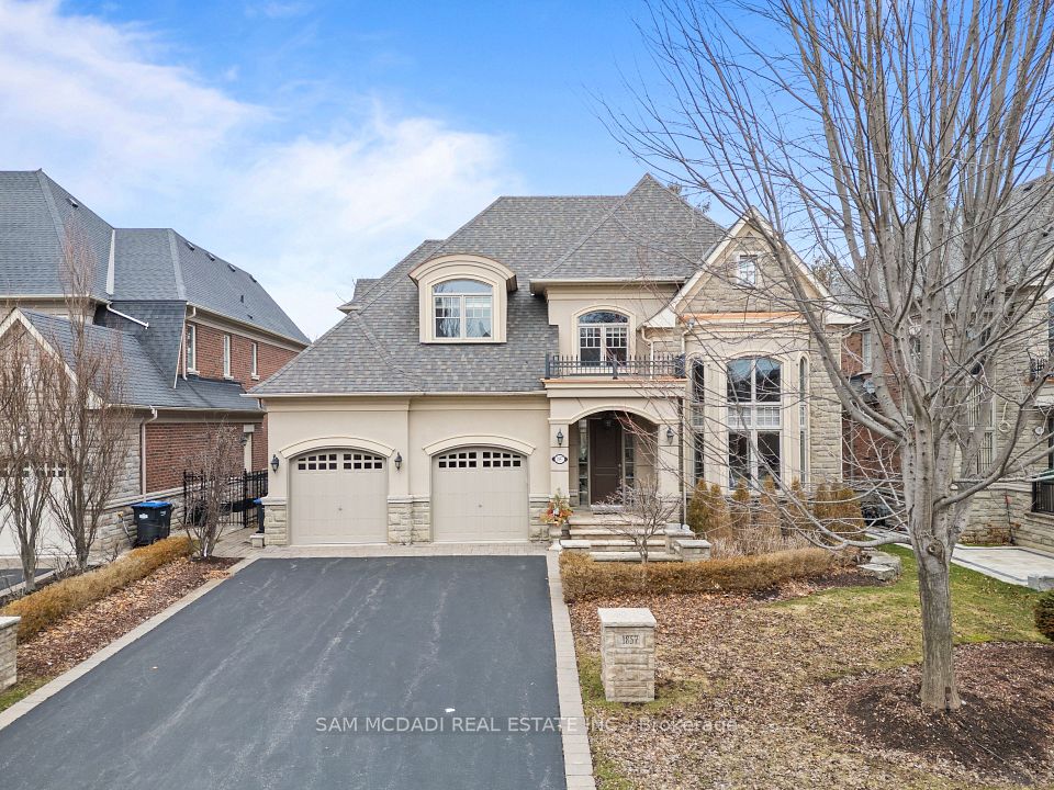 Detached at 1857 Ivygate Court, Mississauga, ON L5L 0A8, Mississauga