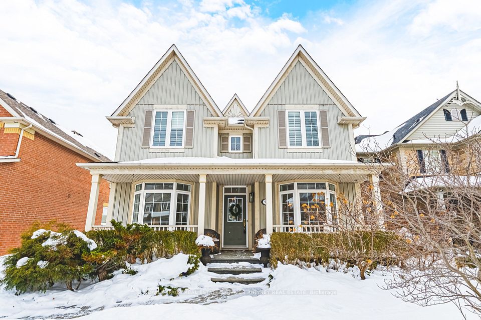 Detached at 958 Irish Moss Road, Mississauga, ON L5W 1W5, Mississauga
