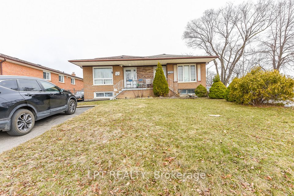 Semi-Detached  at 7101 Codlin Avenue, Mississauga, ON L4T 2M3, Mississauga