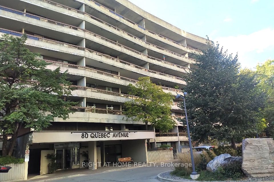 Condo Apartment at 80 Quebec Avenue 607, Toronto W02, ON M6P 4B7, Toronto W02