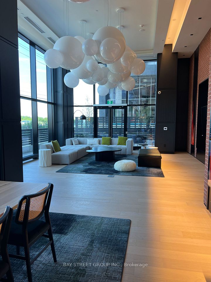 Condo Apartment at 3220 William Coltson Avenue 711, Oakville, ON L6H 7X9, Oakville