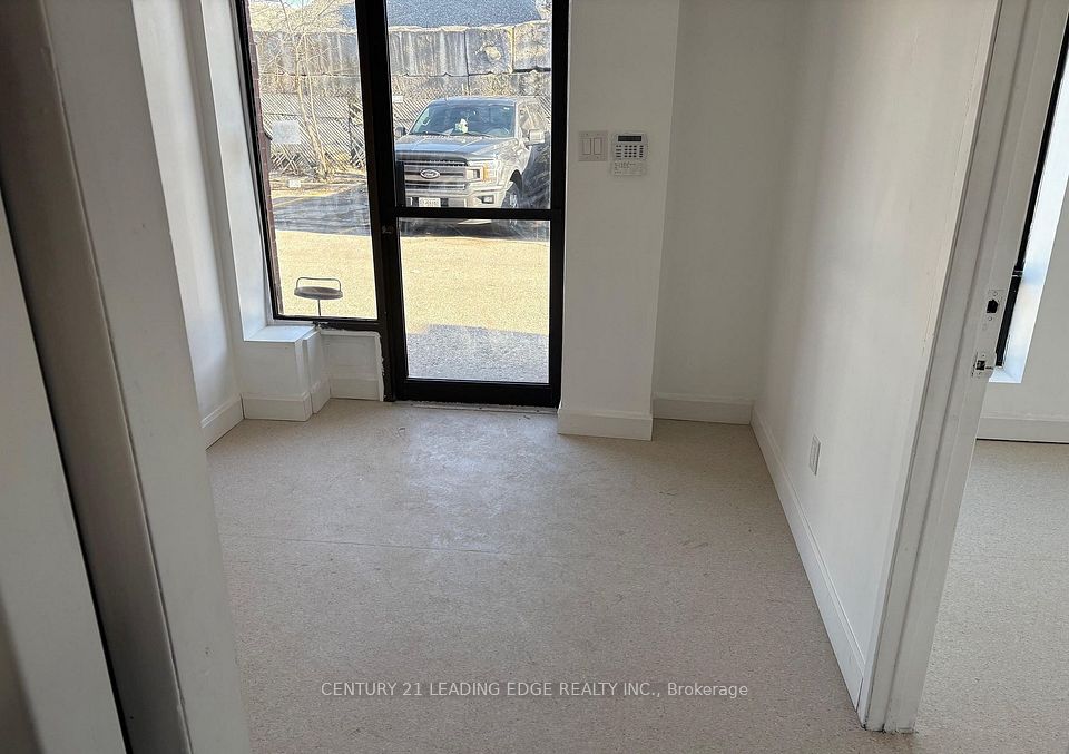 Office at 52 Airview Road 3, Toronto W10, ON M9W 6J3, Toronto W10