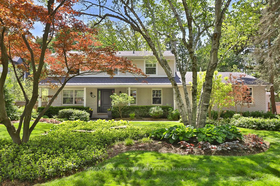 1268 Hillhurst Road, Oakville, ON L6J 1X4 at 1268 Hillhurst Road, Oakville, ON L6J 1X4, Oakville, ON, L6J 1X4