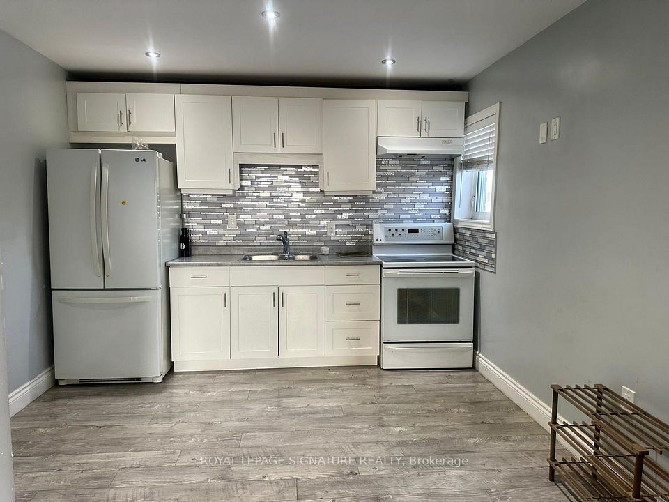 Detached at 63 Wallis Crescent, Toronto W10, ON M9V 4K2, Toronto W10