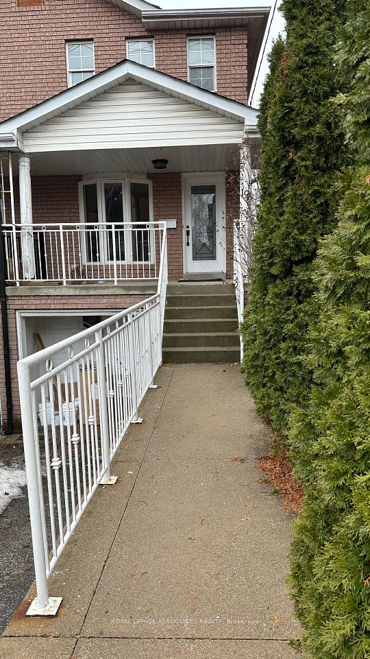 Semi-Detached at 19 Church Street, Toronto W04, ON M9N 1M4, Toronto W04