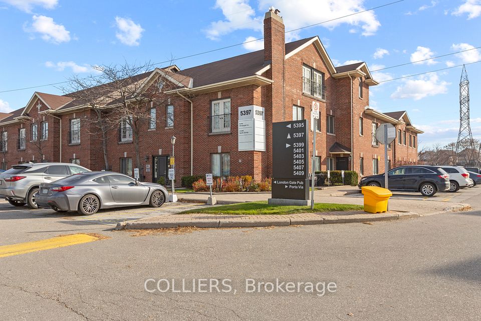 5407 Eglinton Avenue W 202, Toronto W08, ON M9C 5K6