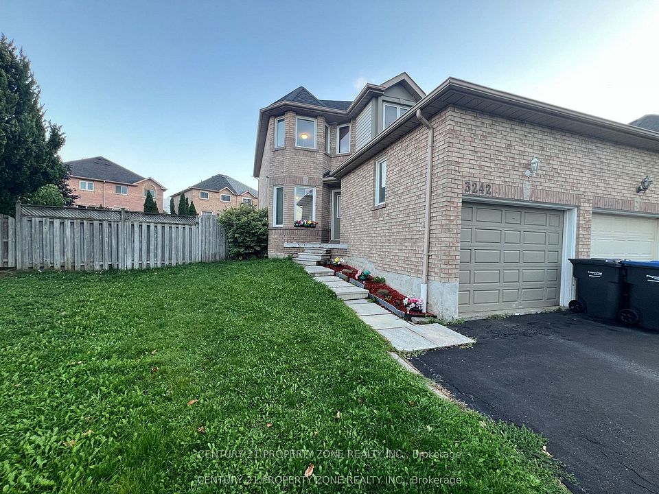 3242 Tortola Court, Mississauga, ON L5N 7C4 at 3242 Tortola Court, Mississauga, ON L5N 7C4, Mississauga, ON, L5N 7C4