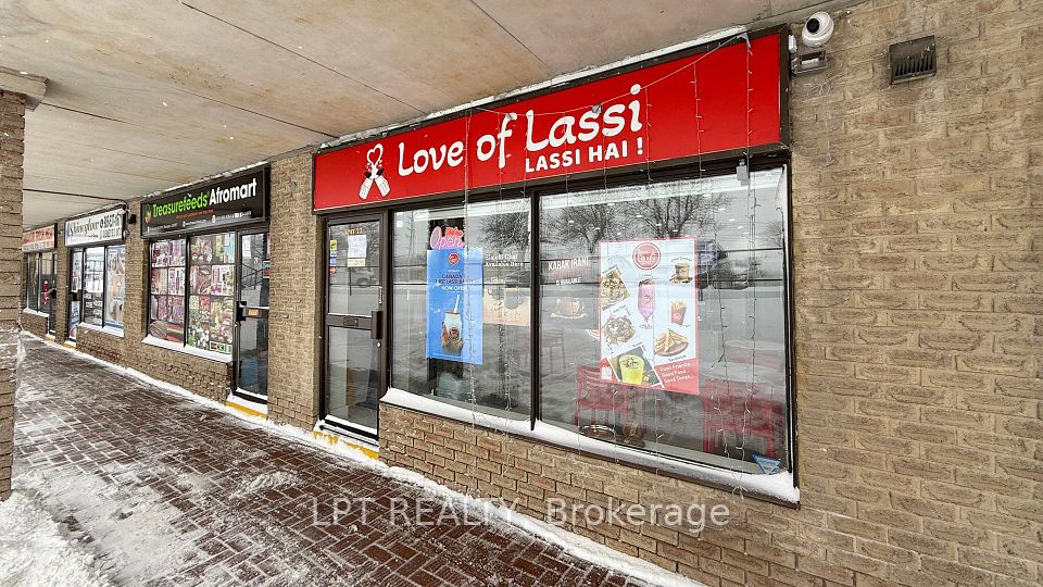 83 Kennedy Road S 22, Brampton, ON L6W 3E1