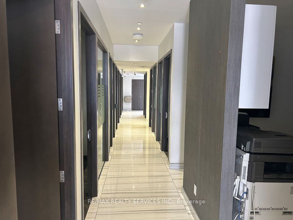 80 Pertosa Drive 2, Brampton, ON L6X 5E9