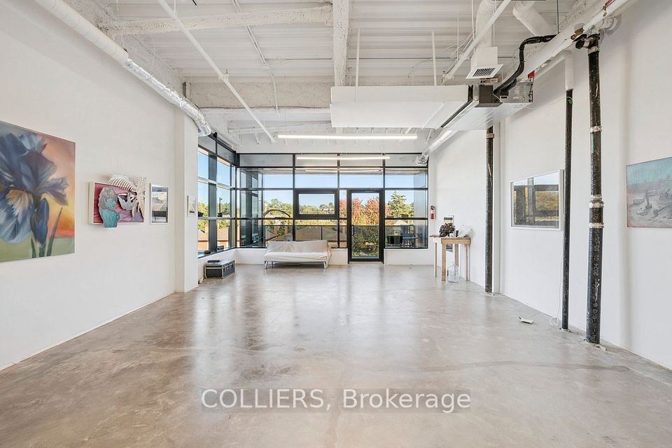 300 Geary Avenue 305, Toronto W02, ON M6H 2C5