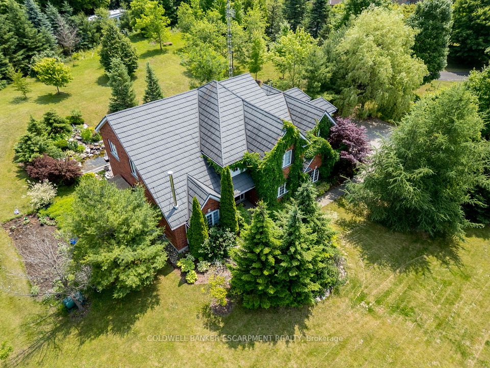 3 Morgan Drive, Halton Hills, ON L7J 2L7 at 3 Morgan Drive, Halton Hills, ON L7J 2L7, Halton Hills, ON, L7J 2L7
