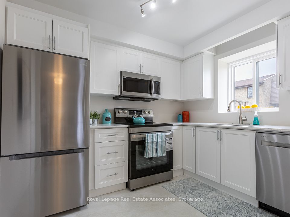 2605 Woodchester Drive 57, Mississauga, ON L5K 2E3 at 2605 Woodchester Drive 57, Mississauga, ON L5K 2E3, Mississauga, ON, L5K 2E3