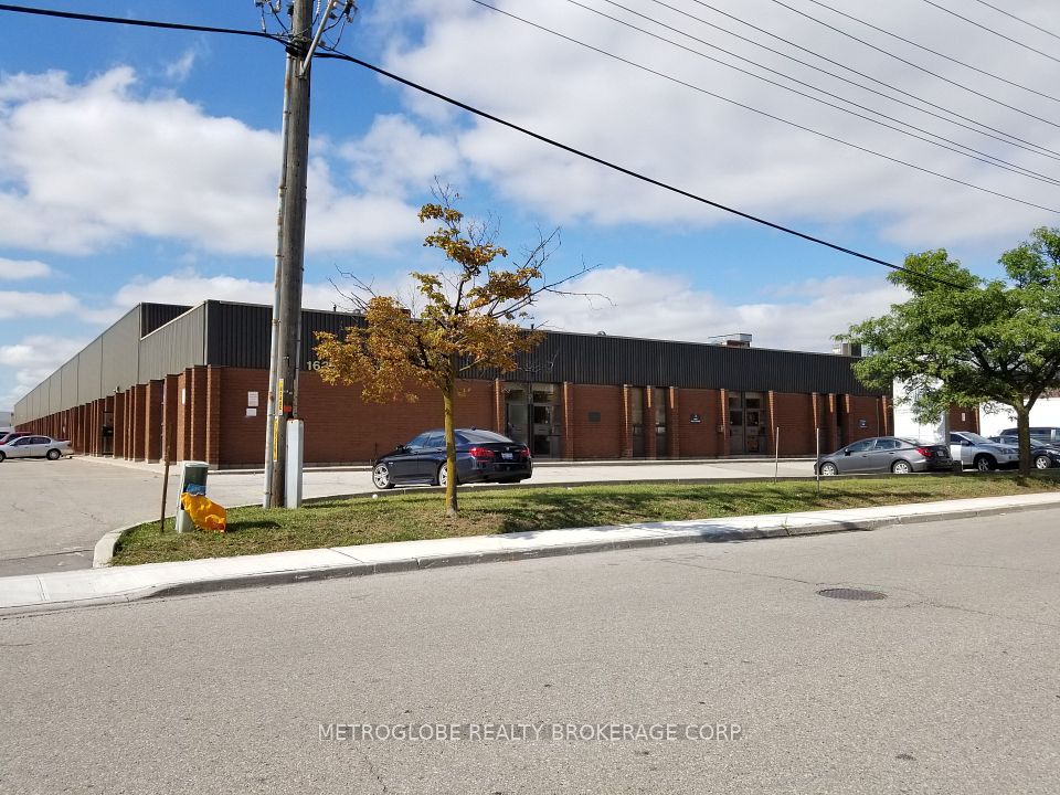 1625 Sismet Road 14, Mississauga, ON L4W 1V6