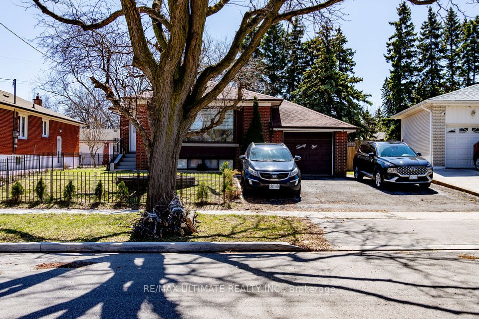 21 Benway Drive, Toronto, ON M9W 1Z2 at 21 Benway Drive, Toronto, ON M9W 1Z2, Toronto W10, ON, M9W 1Z2