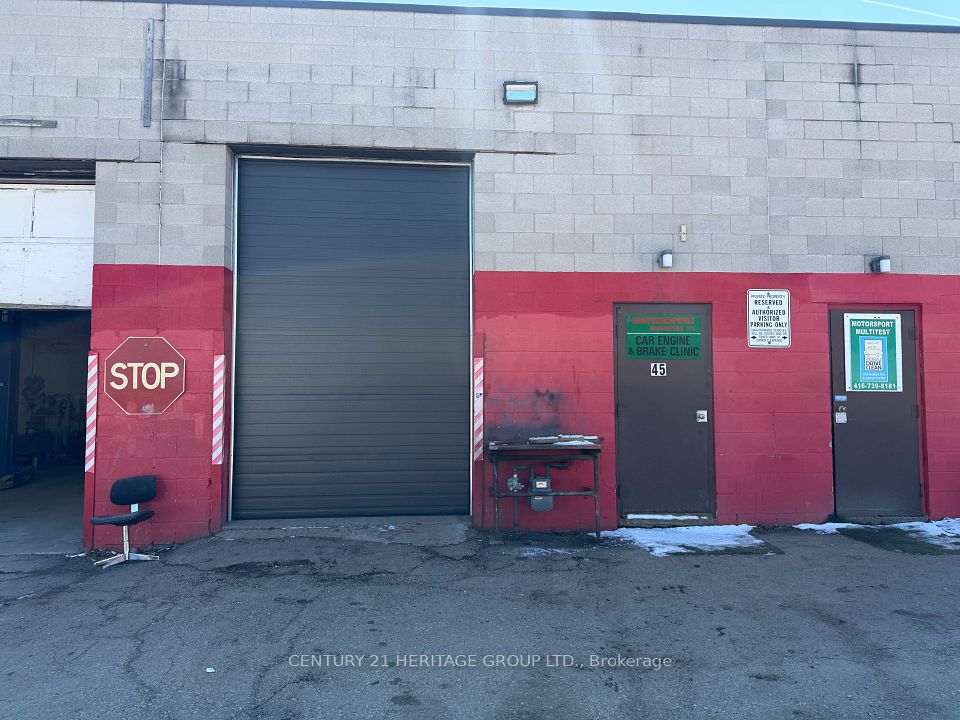 4544 Dufferin Street W 45, Toronto W05, ON M3H 5X2