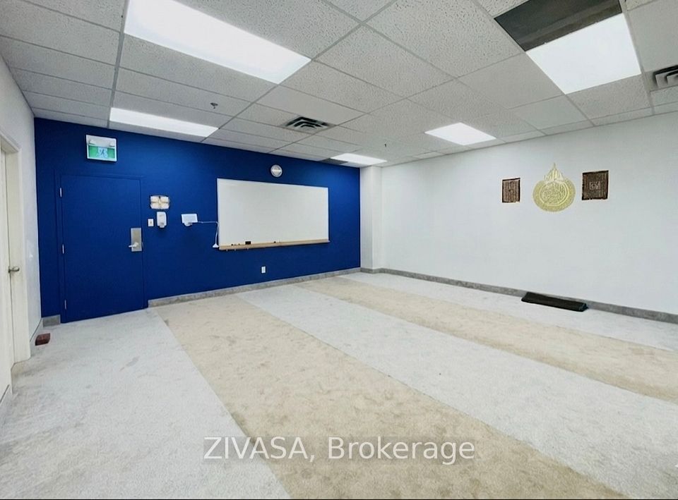 50 Steeles Ave Avenue E 212, Milton, ON L9T 4W9