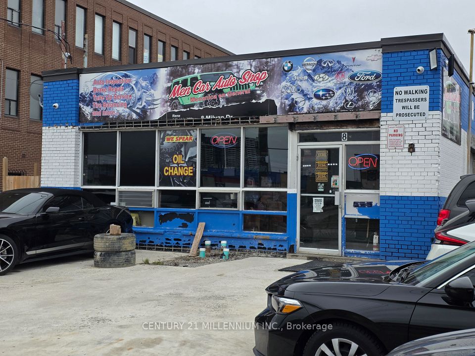 8 Milvan Drive, Toronto W05, ON M9L 1Z2