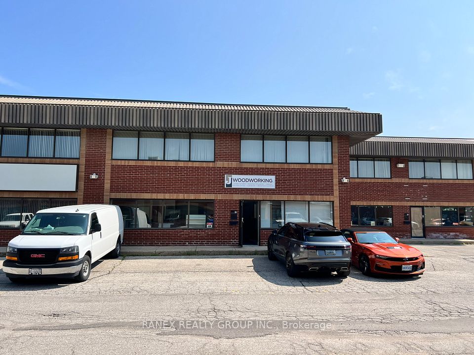 1210 Mid Way Boulevard 16, Mississauga, ON L5T 2H2