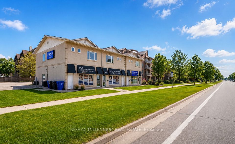 418 Plains Road E, Burlington, ON L7T 2C8