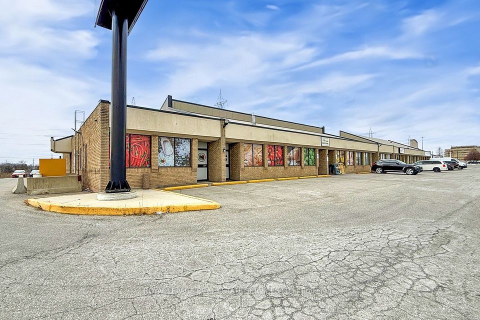 557 Dixon Road, Toronto W10, ON M9W 1A8