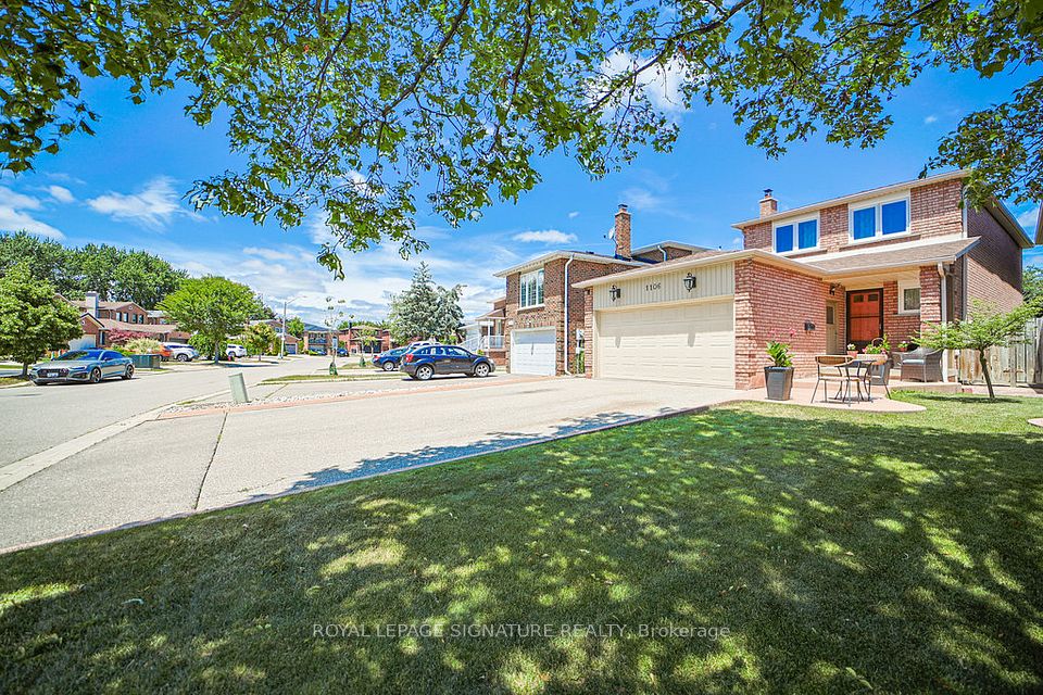 1106 Highgate Place, Mississauga, ON L4W 3H4 at 1106 Highgate Place, Mississauga, ON L4W 3H4, Mississauga, ON, L4W 3H4