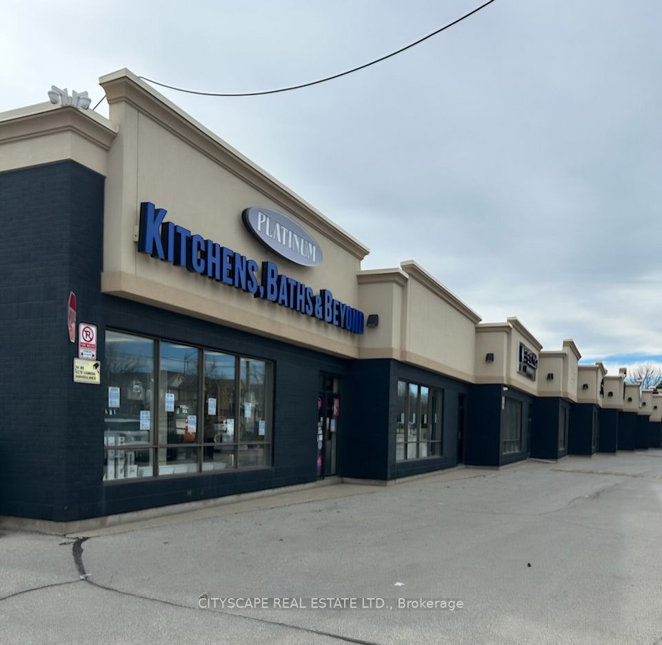 18 Thompson Road N 1-2, Milton, ON L9T 5N9