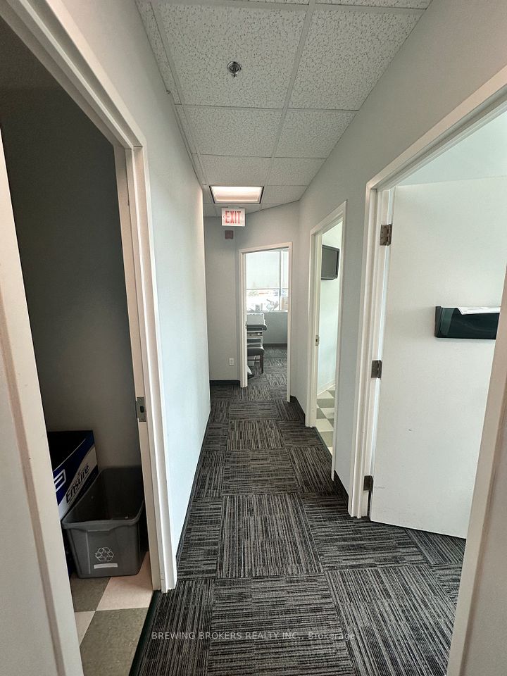 2250 Bovaird Drive 318, Brampton, ON L6R 3J5