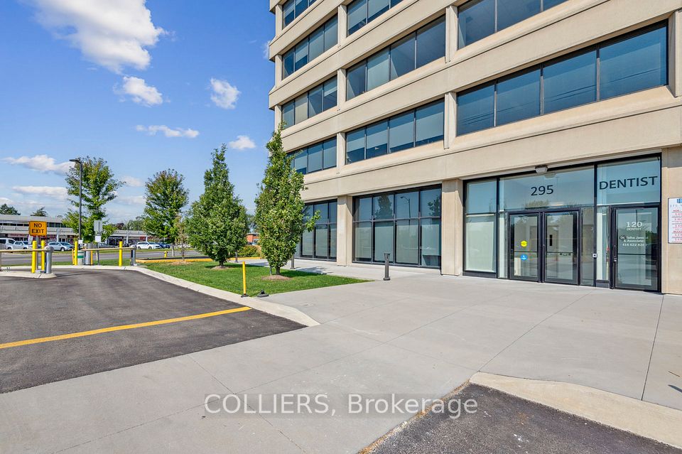 295 The West Mall N/A 215, Toronto W08, ON M9C 4Z4