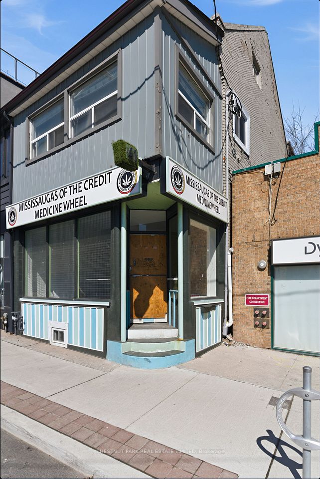 41 Roncesvalles Avenue, Toronto W01, ON M6R 2K4