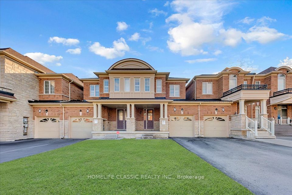 Att/Row/Townhouse at 82 Blackberry Valley Crescent, Caledon, ON L7C 3Z8, Caledon