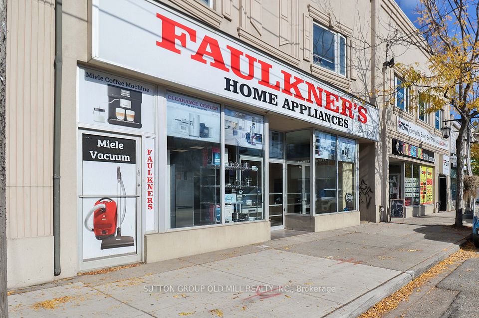 2882 Lake Shore Boulevard W, Toronto W06, ON M8Y 1K4