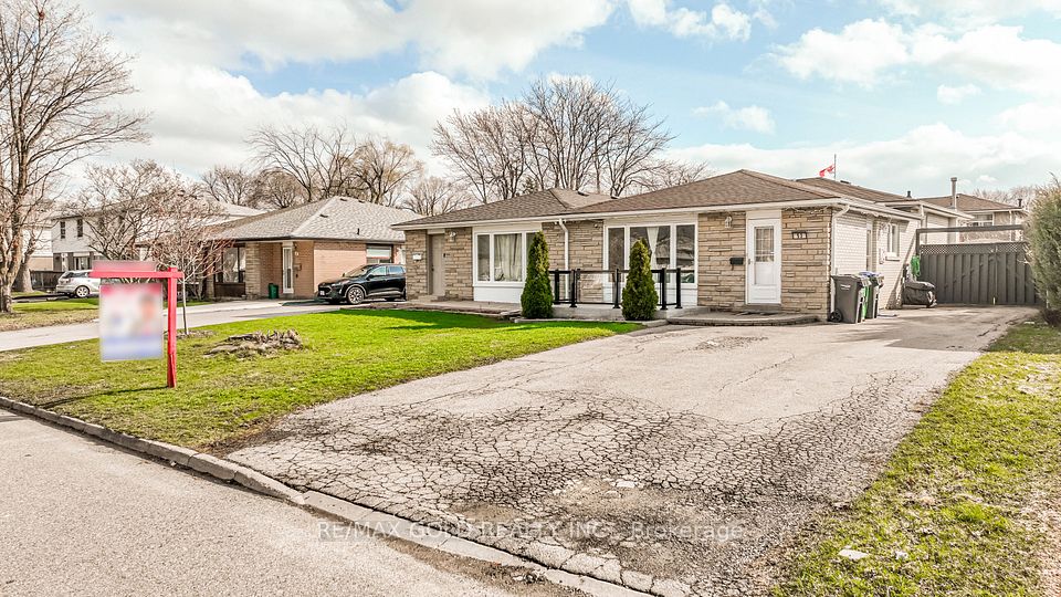 53 Davenport Crescent, Brampton, ON L6T 3L5 at 53 Davenport Crescent, Brampton, ON L6T 3L5, Brampton, ON, L6T 3L5