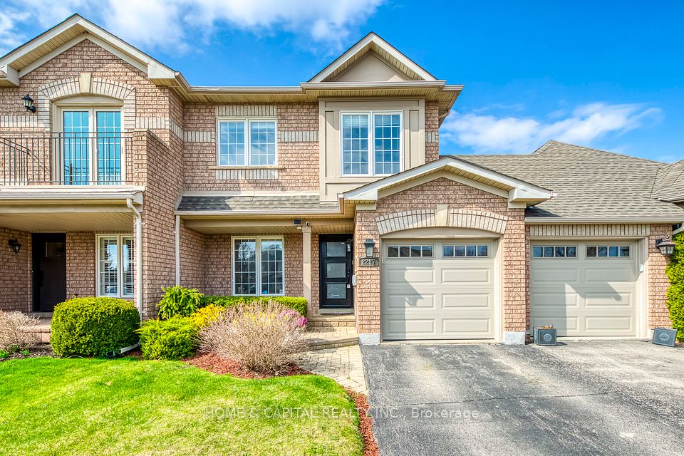 2287 KINGFISHER Court, Oakville, ON L6M 3Z3