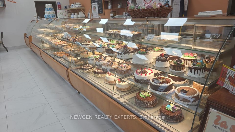 1275 Eglinton Avenue E 63, Mississauga, ON L4W 2Z2