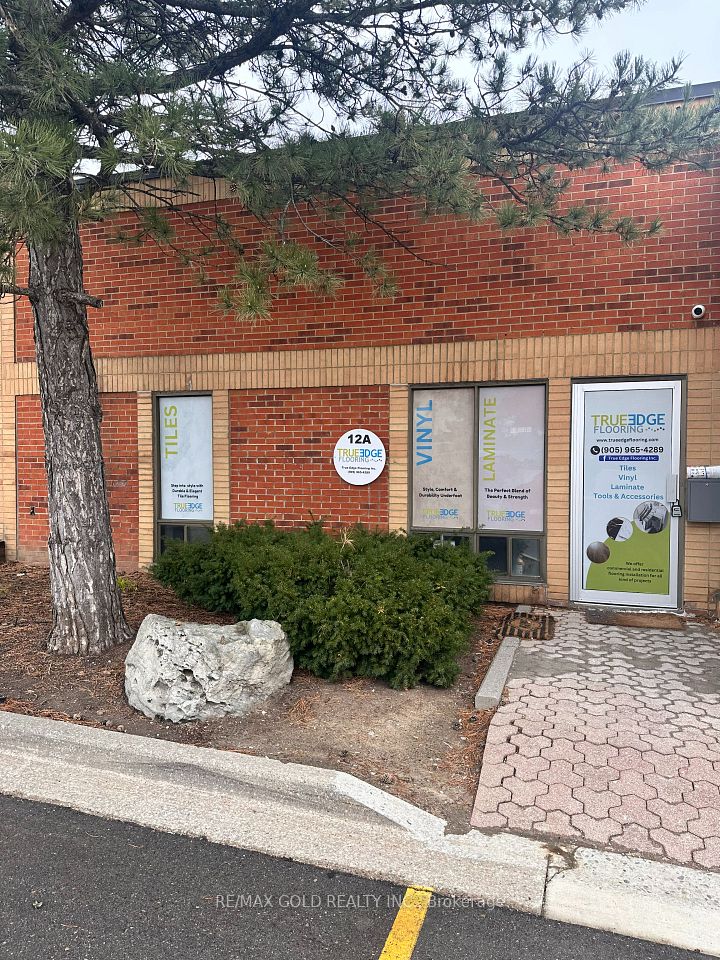 1200 Aerowood Drive 12A, Mississauga, ON L4W 2S7