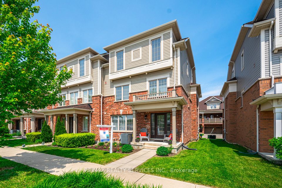 Att/Row/Townhouse at 22 Mcdevitt Lane, Caledon, ON L7C 3S2, Caledon