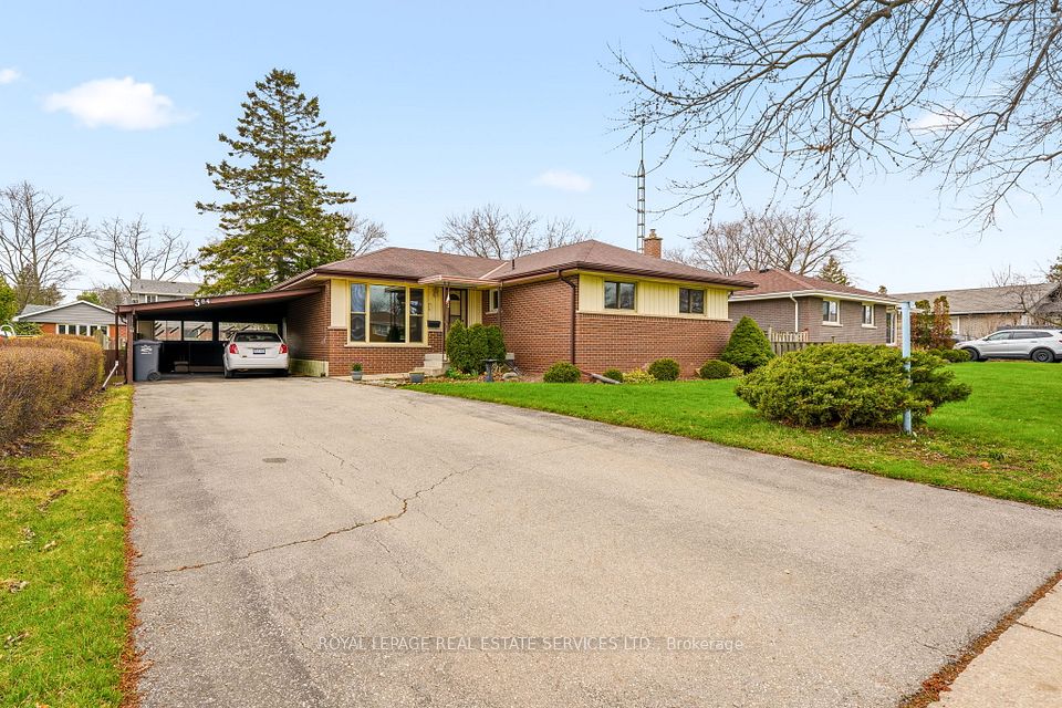 384 Appleby Line, Burlington, ON L7L 2X8 at 384 Appleby Line, Burlington, ON L7L 2X8, Burlington, ON, L7L 2X8