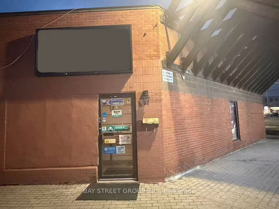 1100 Dundas Street W 9, Mississauga, ON L5C 4E7