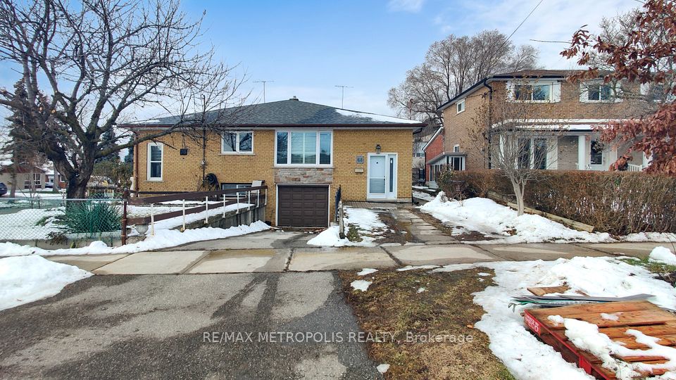 68 Paulvale Crescent, Toronto, ON M3J 1K5 at 68 Paulvale Crescent, Toronto, ON M3J 1K5, Toronto W05, ON, M3J 1K5