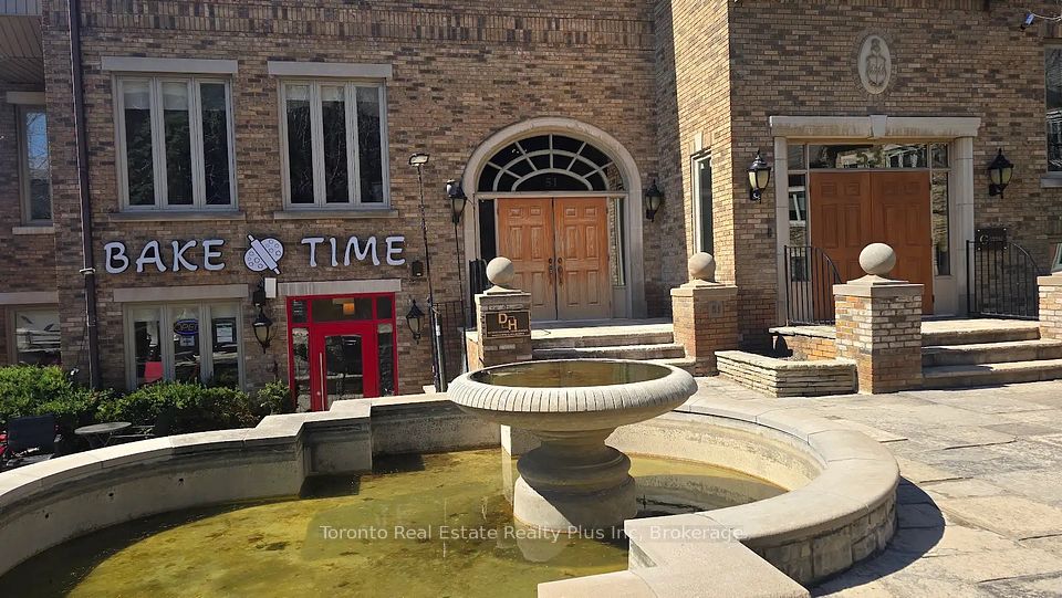 53 Village Centre Place #100, Mississauga, ON L4Z 1V9